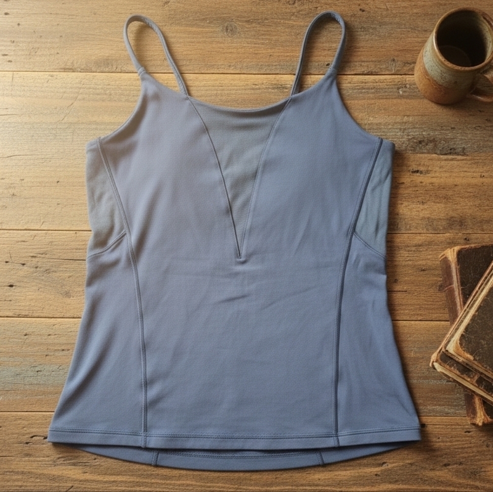 4/20$ Lululemon Sleeveless Top